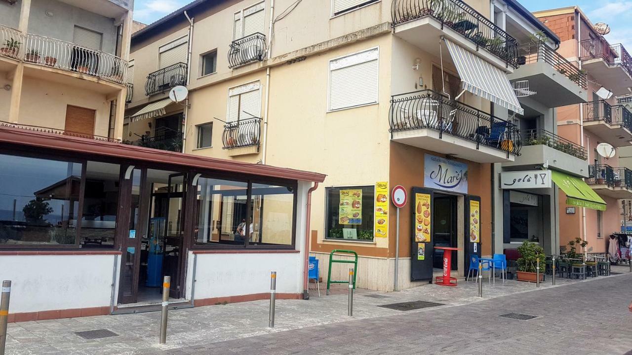 勒托阳尼Casa Del Sole公寓 外观 照片